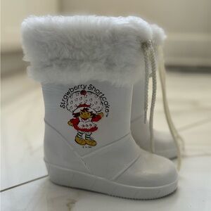 Vintage Stride Rite Strawberry Shortcake Toddler Boots